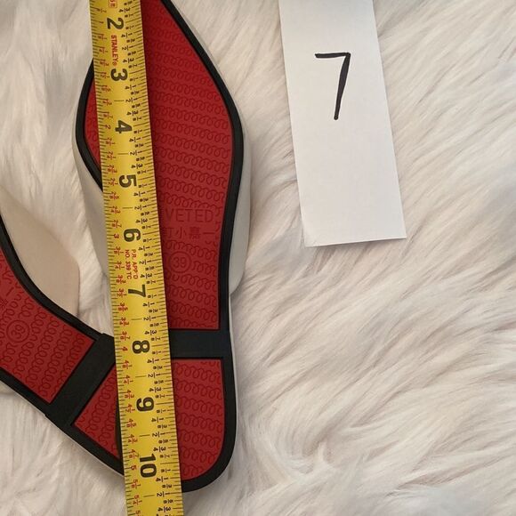 Riveted Black Gold Pointed Toe Flat Mules Shoes - Picture 15 of 15